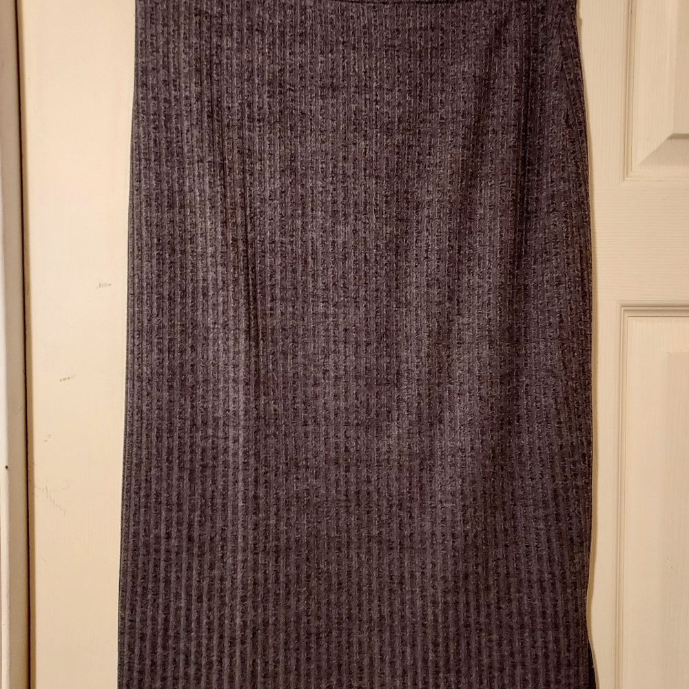 Apt. 9 Pencil Skirt Solid Gray Small Ribbed Knit Elastic Waist Pull On Body Con - Picture 2 of 8